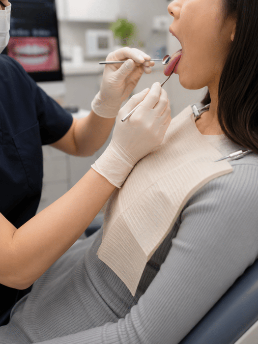 tongue-examination tongue-examination